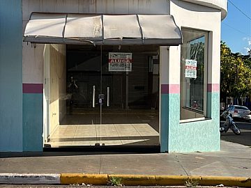 Sal�o - Aluguel - Centro - Auriflama - SP