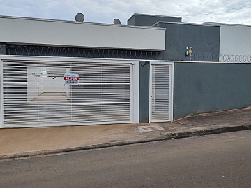 Casa - Aluguel - Residencial Itapuã - Auriflama - SP